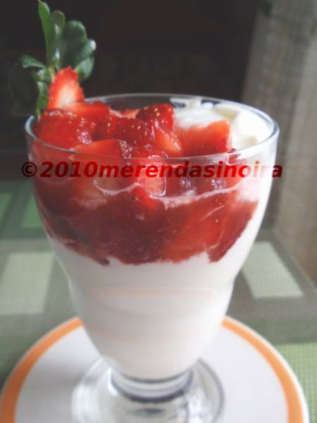 Mousse di yogurt e miele