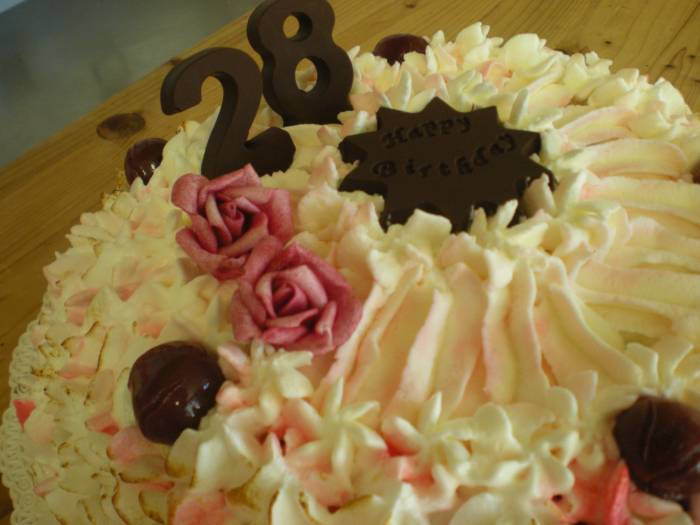 torta al cioccolato meringa e panna
