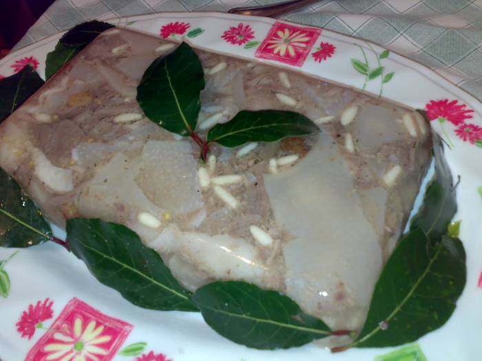 Carne in gelatina "A liatina"